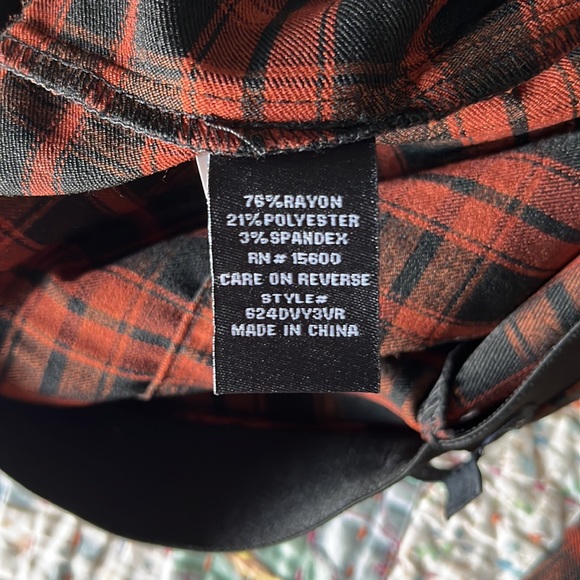 Violets & Roses Stitch Fix Plaid Stretch Skinny Pants - 10 / 30 - Picture 8 of 8